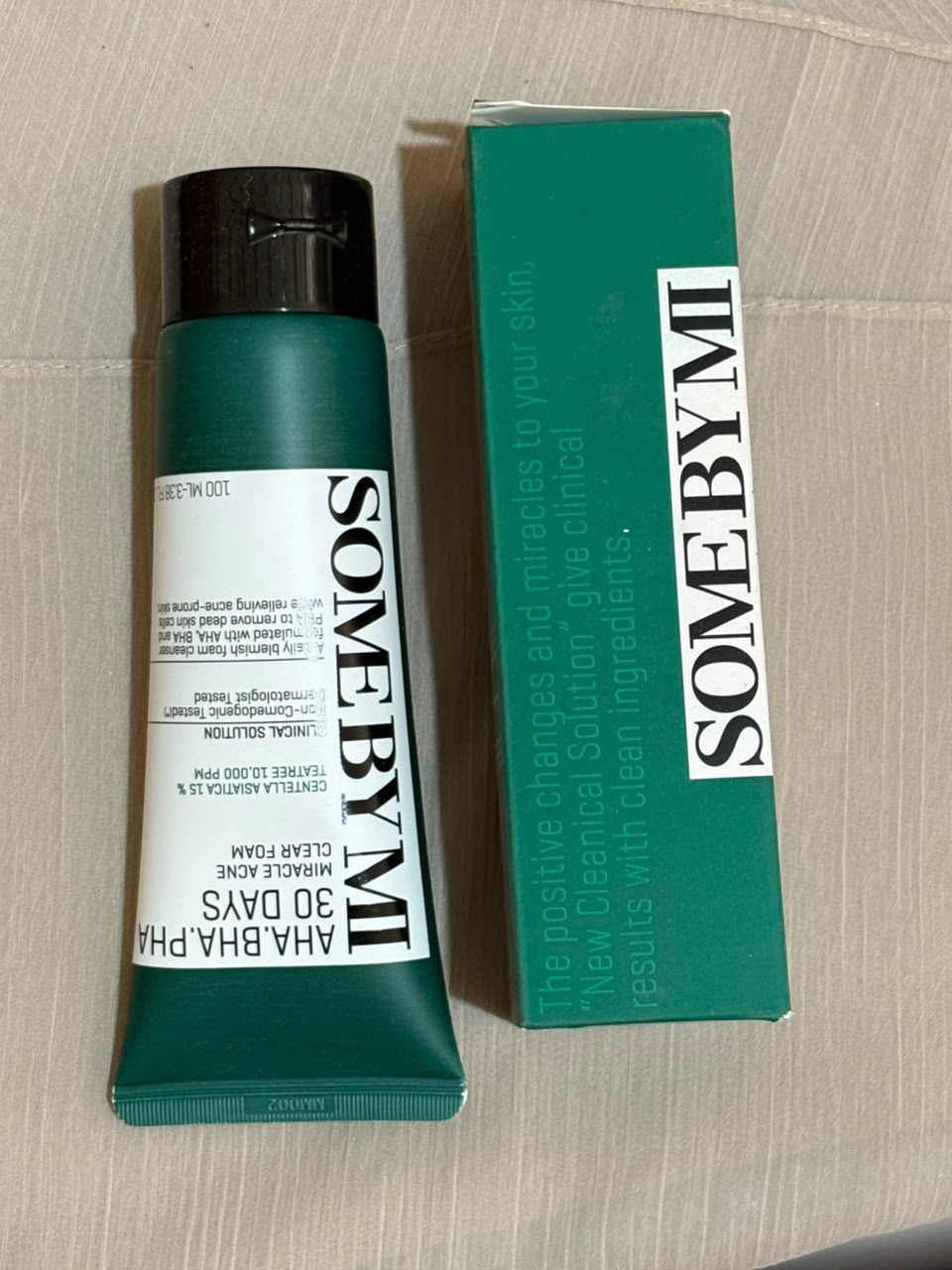 غسول سوم باي مي الرغوي لحب الشباب AHA BHA PHA 30 Days (100ml) - صورة 1